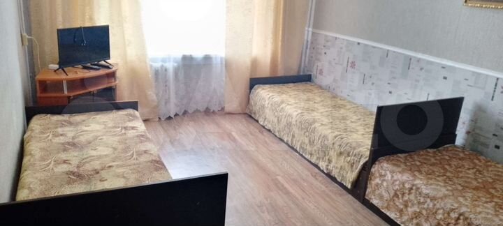 2-к. квартира, 64 м², 1/5 эт.