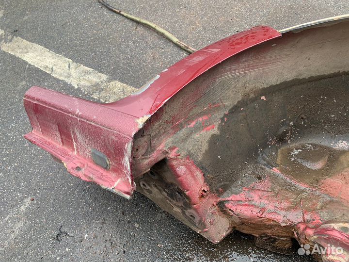 Крыло заднее левое, сапожок Sandero 1