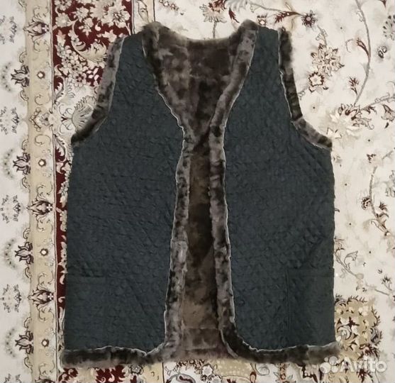 Жилетка из натуральной овчины