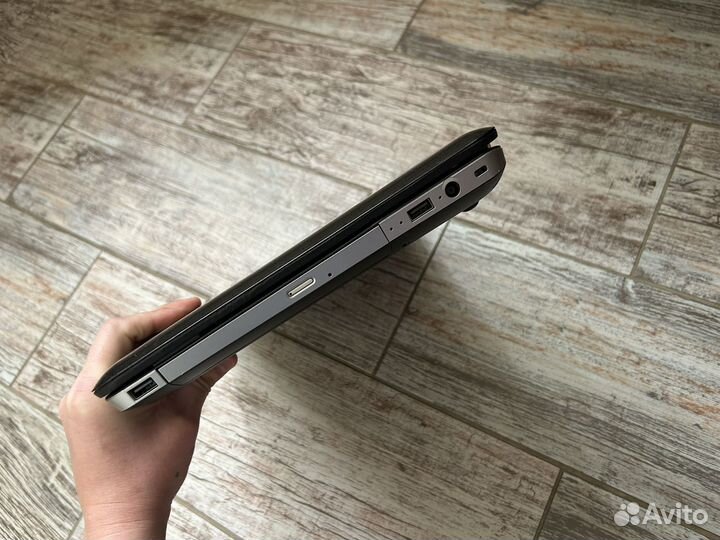 Ноутбук HP i5/ ssd