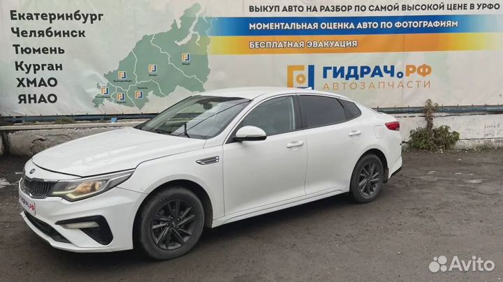 Молдинг лобового стекла правый Kia Optima (JF) 861