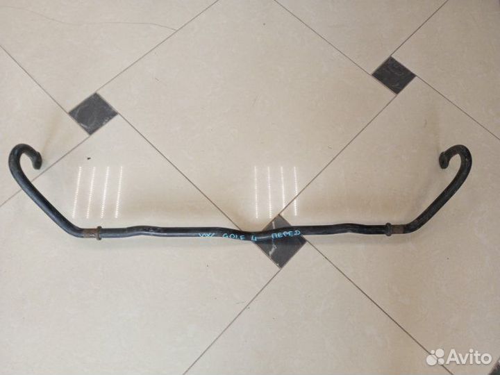 Стабилизатор передний Volkswagen Golf 4