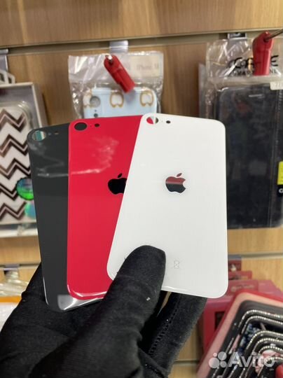 Задняя крышка iPhone Se 2020