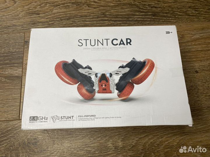 Машинка-перевертыш Stunt Car