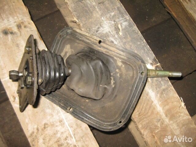 Кулиса раздаточной коробки Mitsubishi Pajero (1990