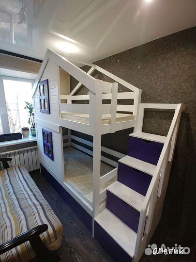 Кровать домик детская