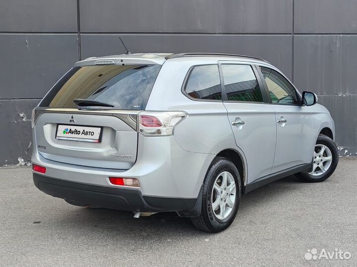 Mitsubishi Outlander 2.4 CVT, 2012, 182 000 км