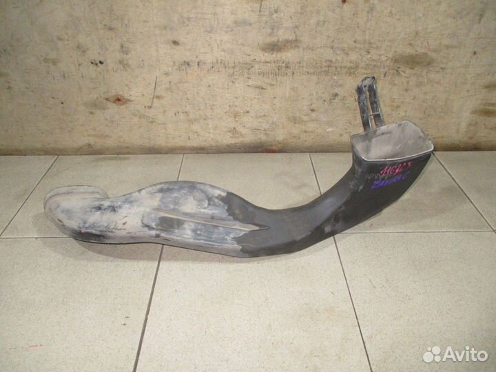 Воздухозаборник Opel Zafira C