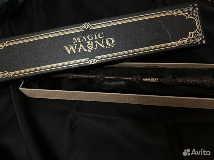 Волшебная палочка Гарри Поттера на аккумуляторе