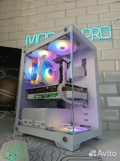 Мощный игровой пк Intel полный комплект белый