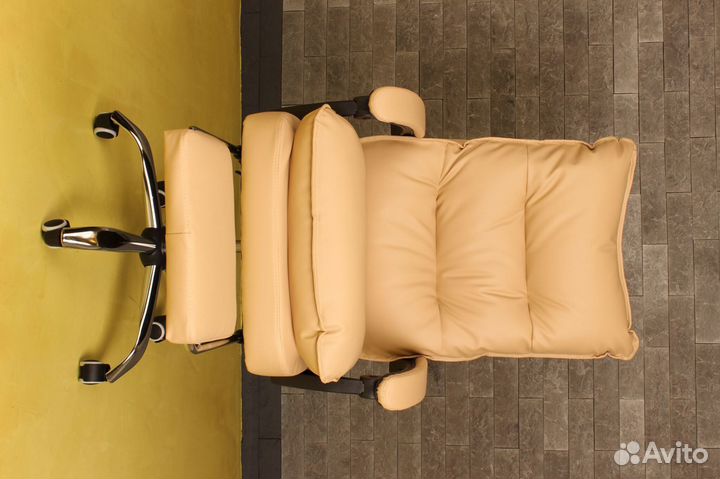 Компьютерное офисное кресло с массажем (новые)