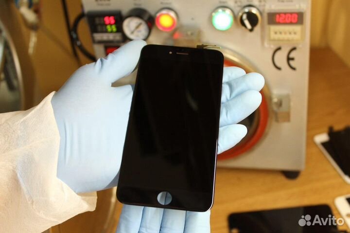 Замена дисплеев и стекол на Samsung и iPhone