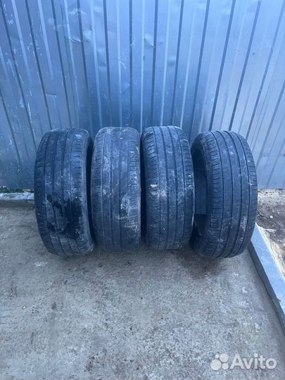Michelin Pilot Primacy 215/55 R17