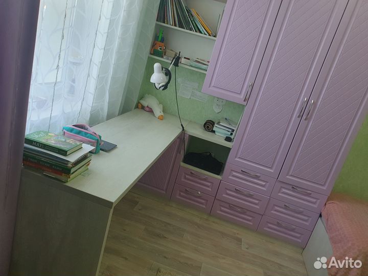 Гарнитур для школьника