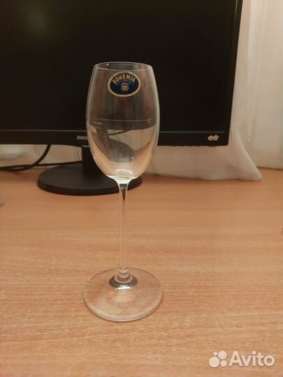 Фужеры для вина