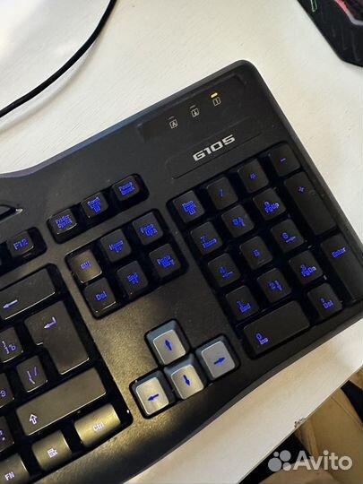 Игровая клавиатура logitech