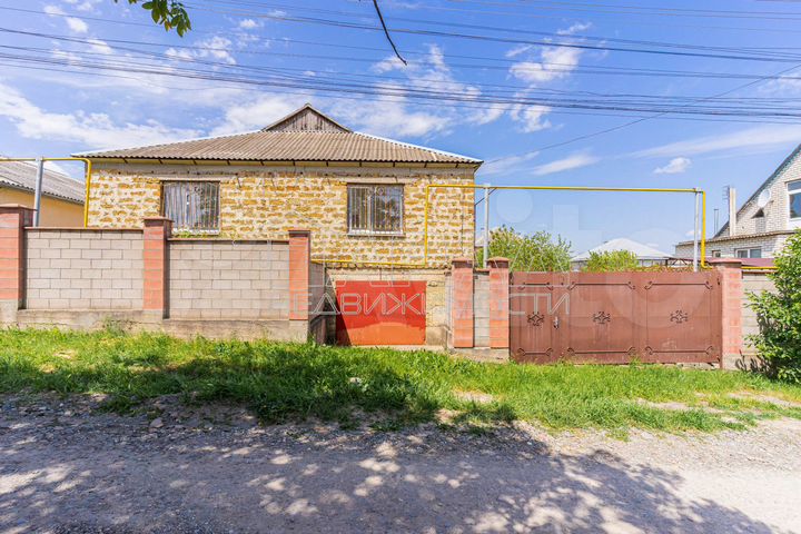 Дом 243,6 м² на участке 6 сот.