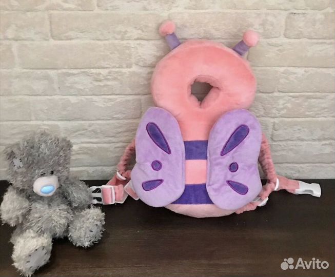 Подушка,защищающая малыша от падений