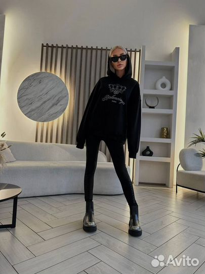 Крутые лосины balenciaga. Худи
