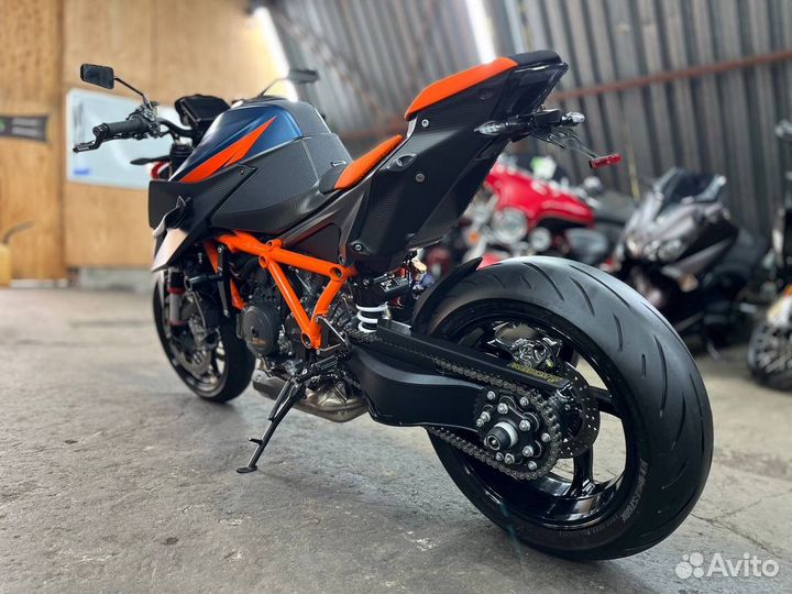 KTM 1290 superduke R