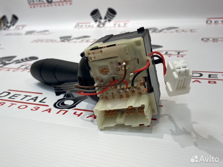 Подрулевой переключатель света Рено Лада Веста