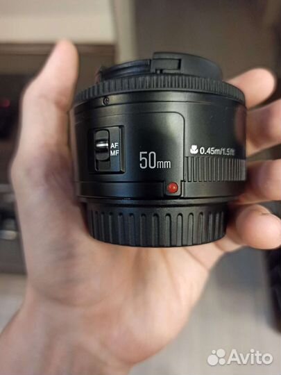 Объектив Yongnuo 50mm f1.8 для Canon