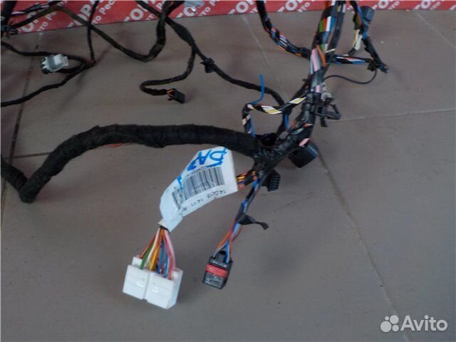 Проводка багажника LADA Vesta GFL110 21129 2018