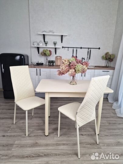 Стол «Раздвижной» оптом для кафе и ресторанов. Доставка по всей России