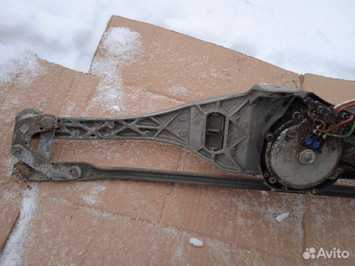 Трапеция стеклоочистителей для BMW 5-serie E34