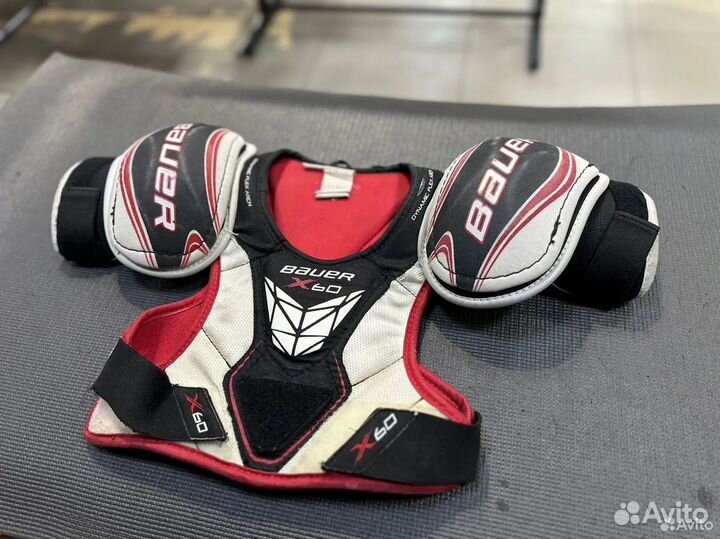 Нагрудник хоккейный Bauer vapor x60