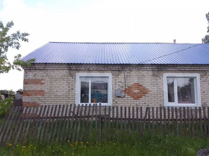 Дом 52,6 м² на участке 12 сот.