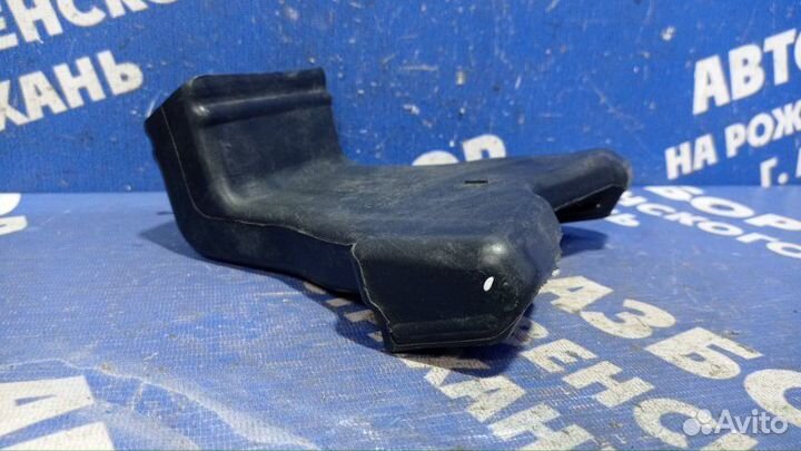 Воздуховод Honda Fit хэтчбек L13Z1 2012