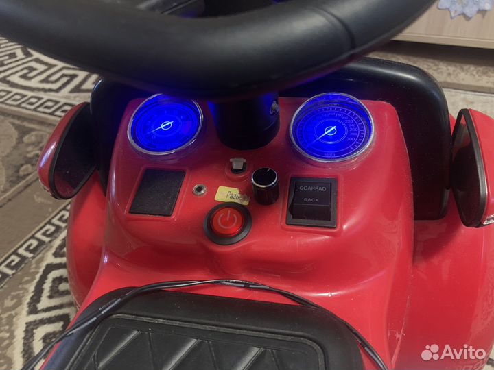 Детский электромобиль