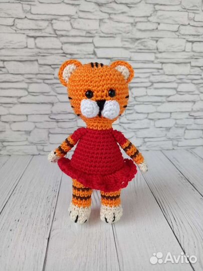 Мягкая игрушка тигрёнок