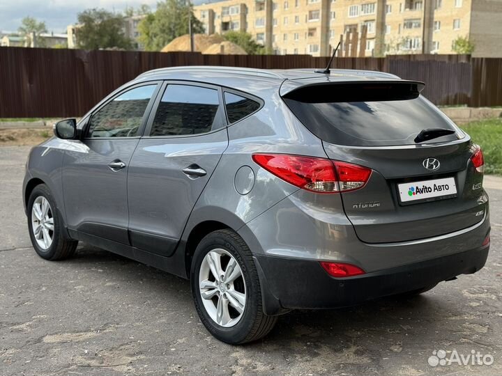 Hyundai ix35 2.0 AT, 2013, 133 190 км