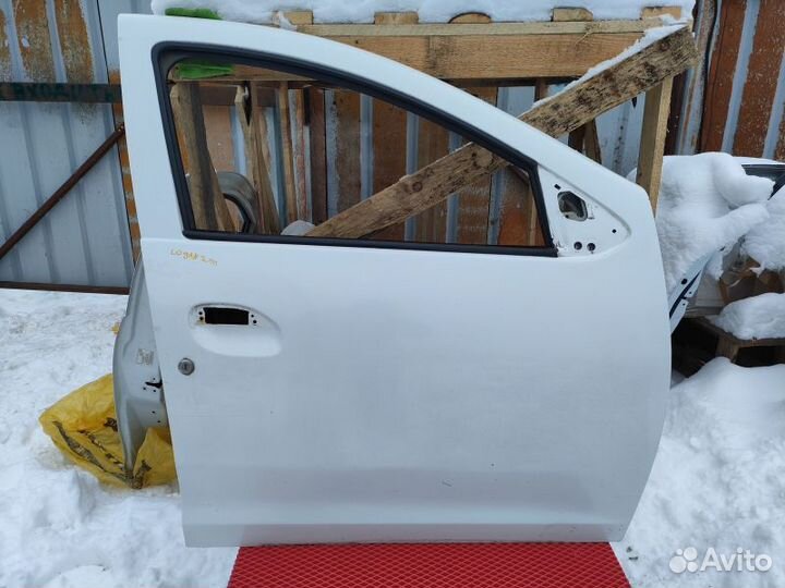 Дверь передняя правая Renault Logan 2