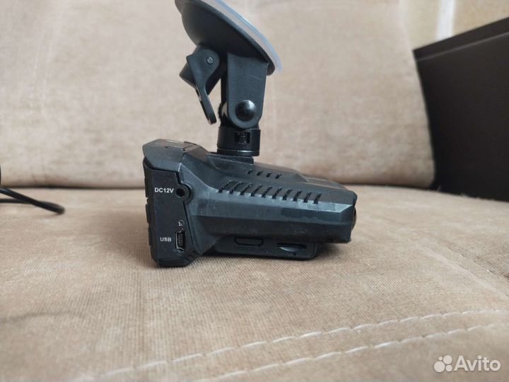 Видеорегистратор с радар детектором