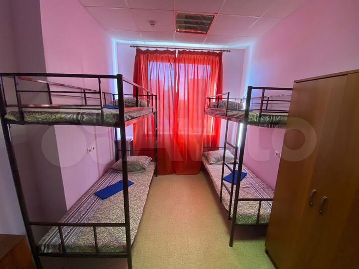 Комната 42 м², 5/5 эт.