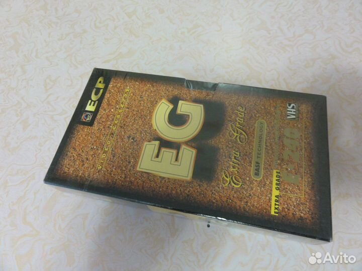 Новые, запечатанные видео кассеты