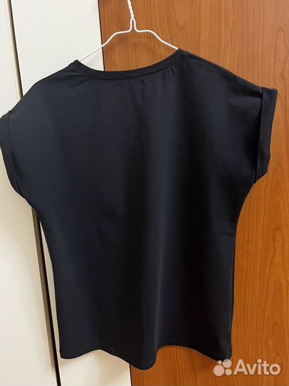 Футболка женская