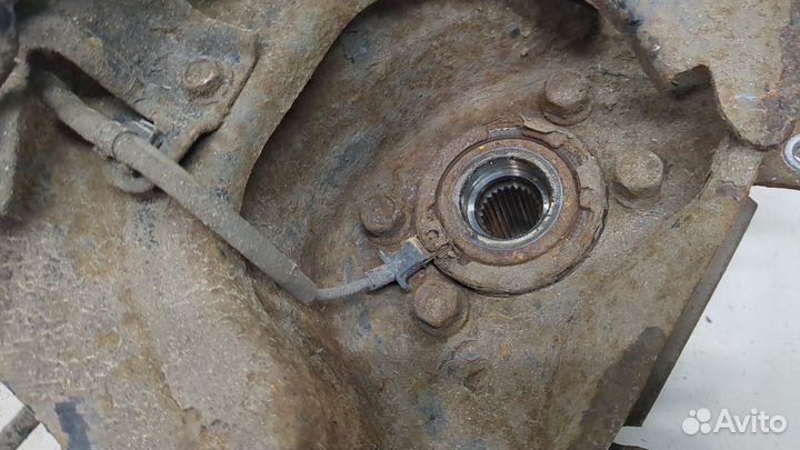 Ступица (кулак, цапфа) Mitsubishi Outlander, 2017