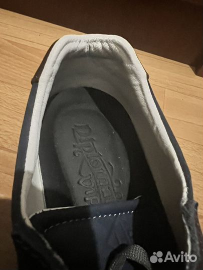 Кроссовки мужские 40 размер