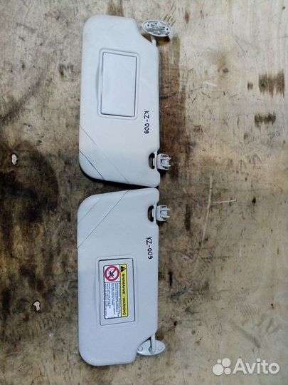 Солнцезащитные козырьки Ford Focus III 2011