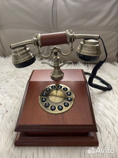 Ретро телефон новый