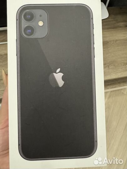 iPhone 11, 64 ГБ