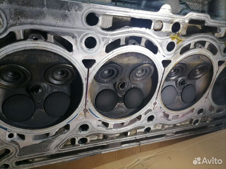 Головка блока Mercedes-Benz W204 2710104620