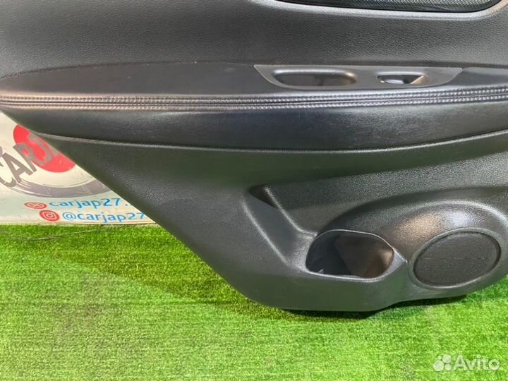 Обшивка двери (9) задняя левая Nissan X-Trail NT32