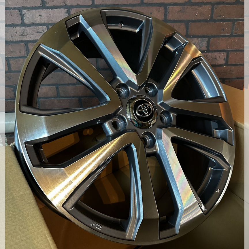 Литые диски Toyota 9×R22 5×150