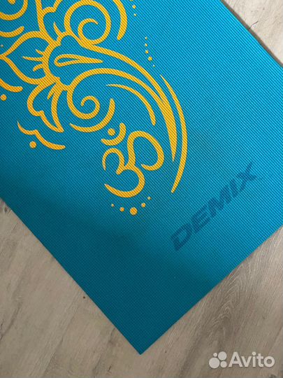 Коврик для йоги