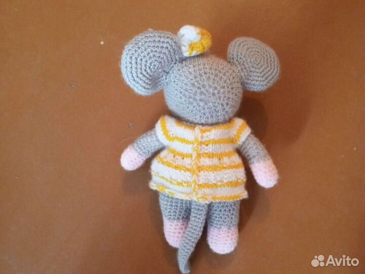 Вязаная Мышь